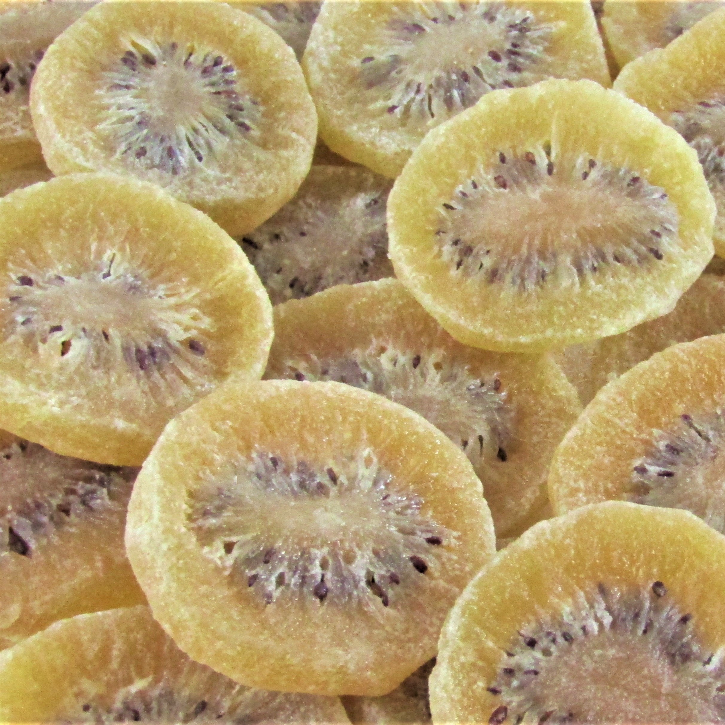 Sweet Dried Kiwi Slices — No Color Added - It's Delish (photo 4)
